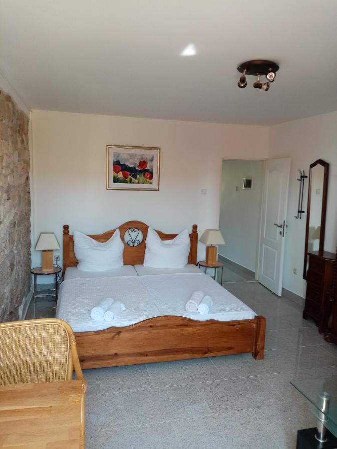 Casa Di Marko 105 M2 Garden Lägenhet Rovinj Exteriör bild